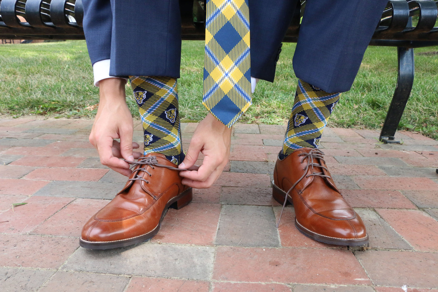 Florida International Tie