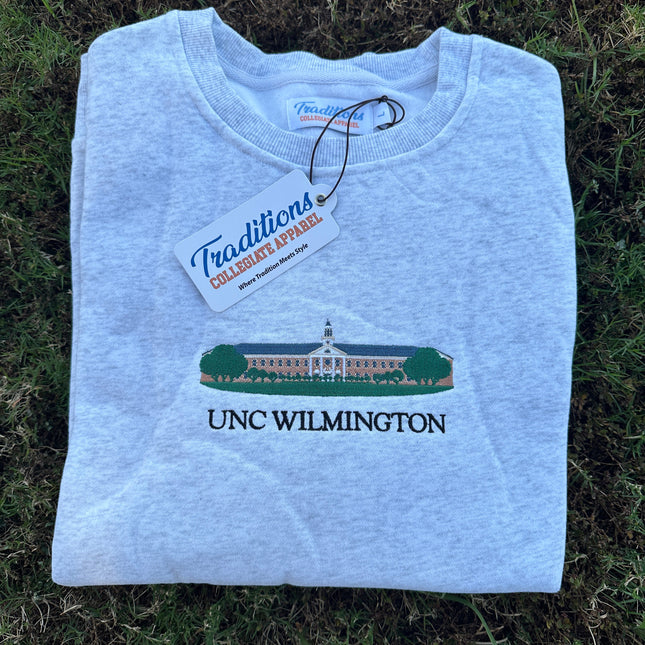 UNC Wilmington Crewneck - Heather Grey