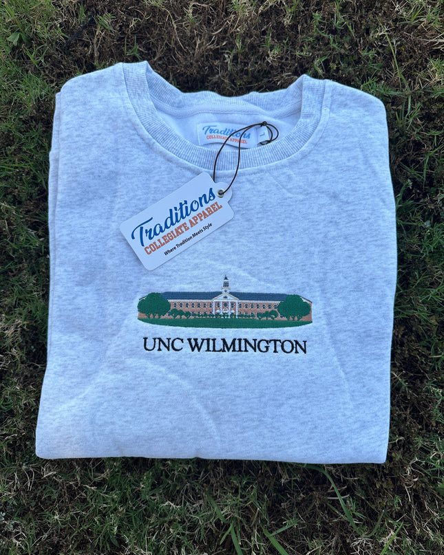 UNC Wilmington Crewneck - Heather Grey