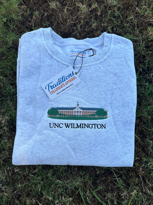 Official UNC Wilmington Crewneck (Heather Grey)