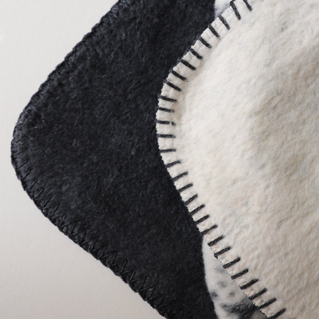 Georgia Iconic Image "Arch" Blanket